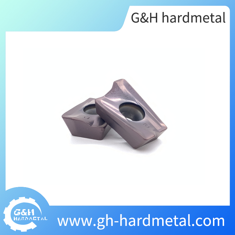 Tungsten Carbide APKT1604 Pengilangan Sisipan Untuk Memotong